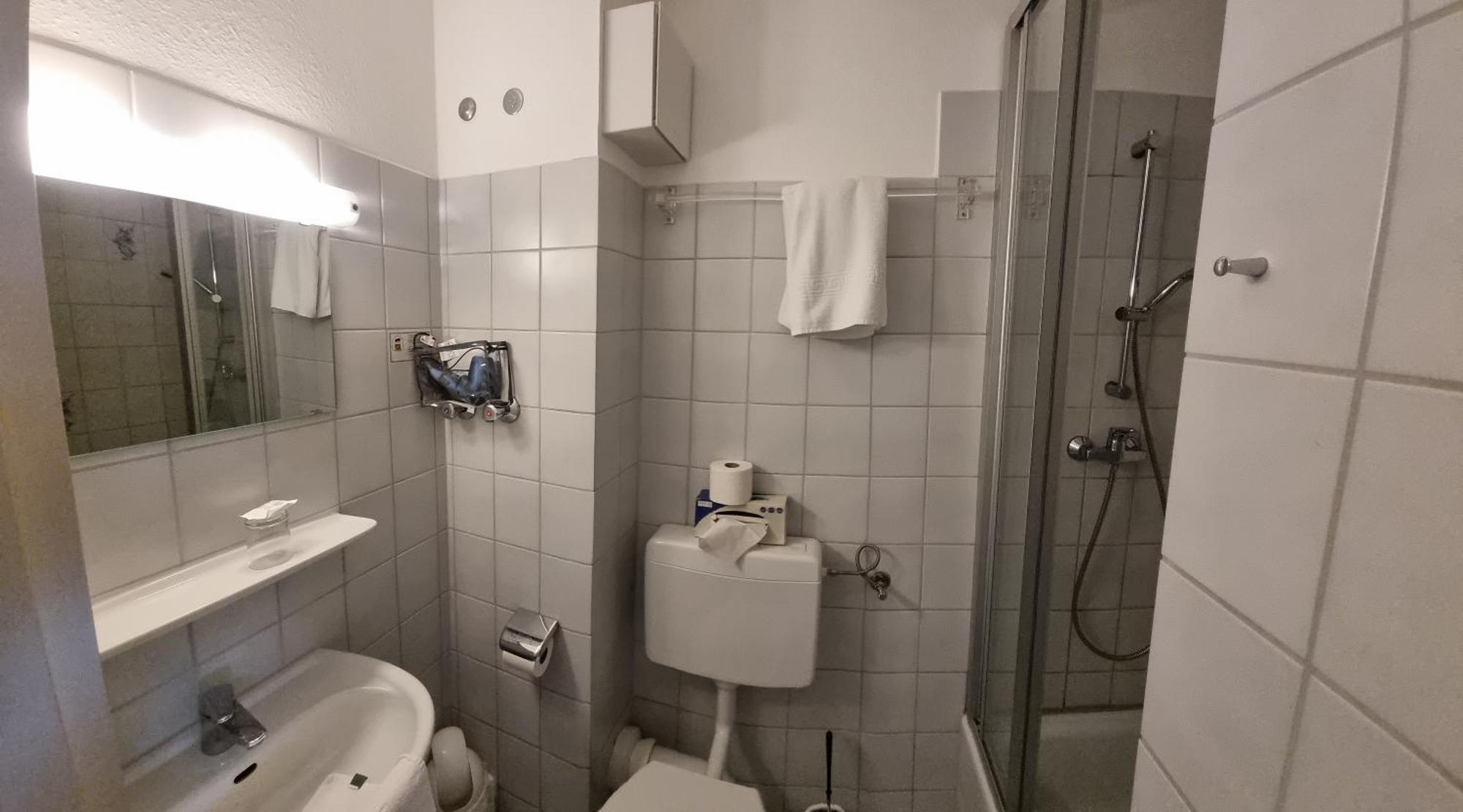 Hotel-Cafe-Lindow Wenningstedt-Braderup Exterior foto